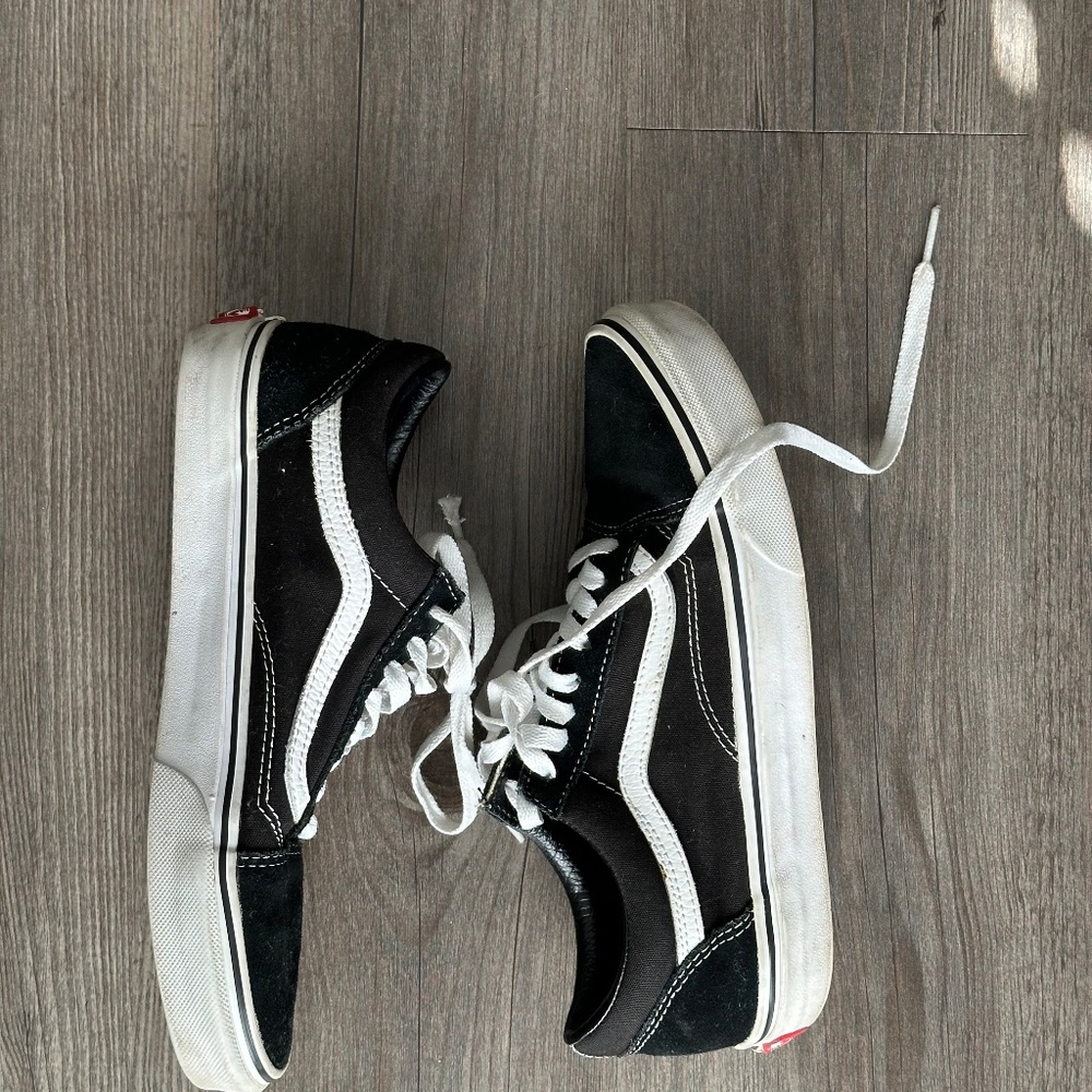 Black Vans
